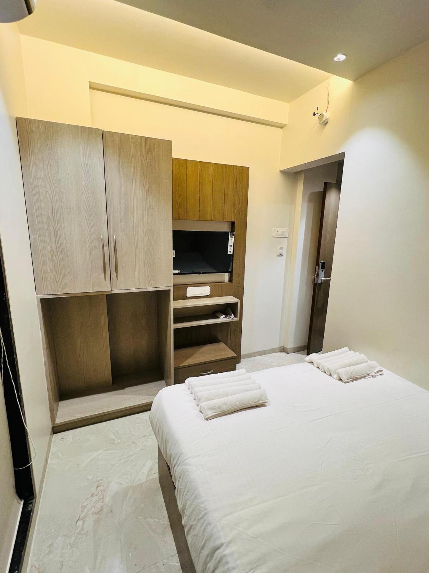 The Grand Leela Resort Khopoli Exterior photo