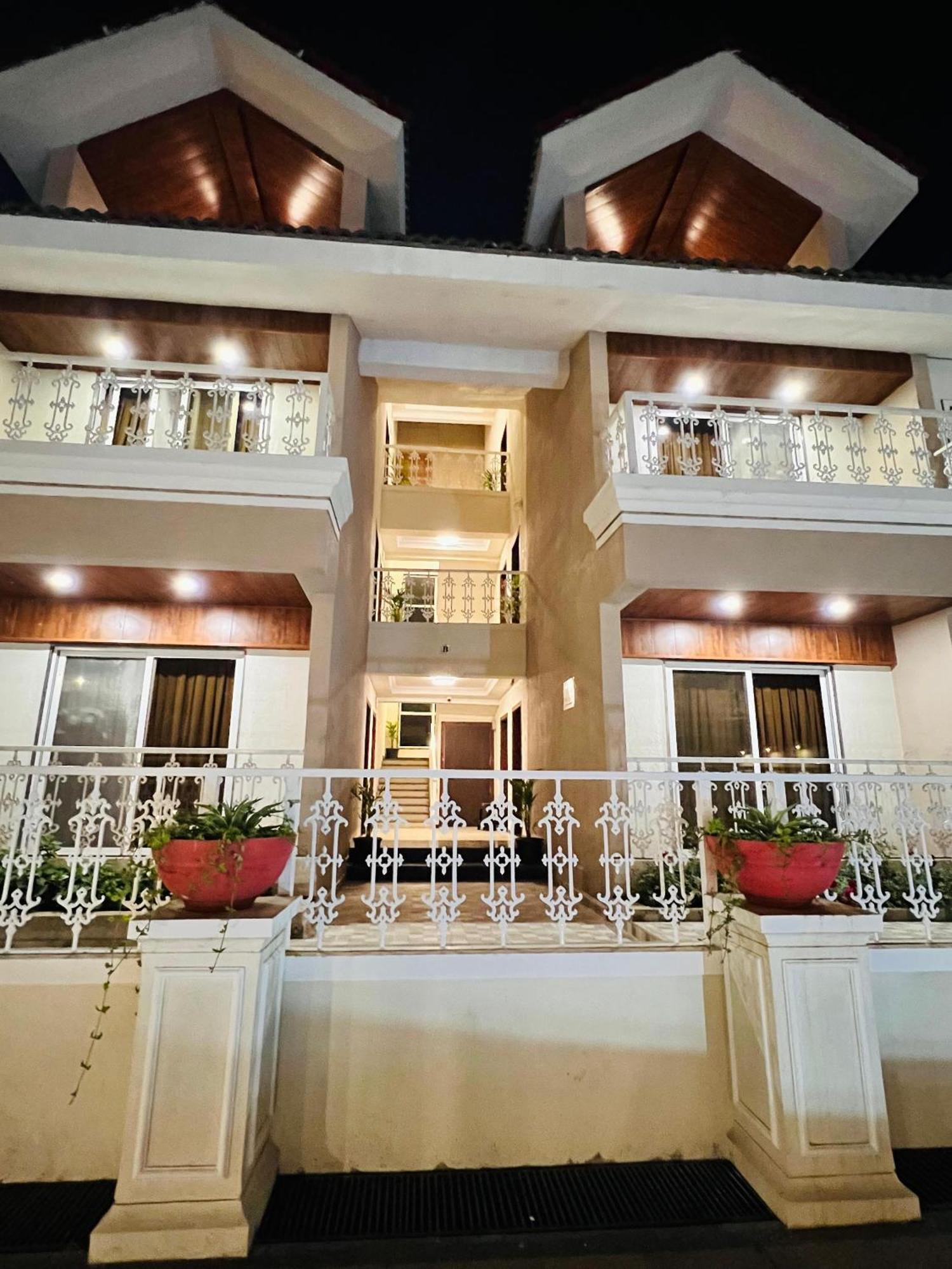The Grand Leela Resort Khopoli Exterior photo